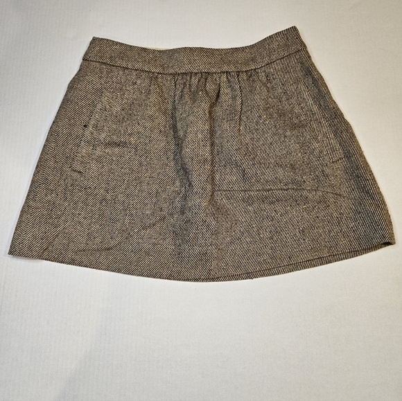 J. Crew 100% Wool Mini Skirt Size 4 - Picture 1 of 7